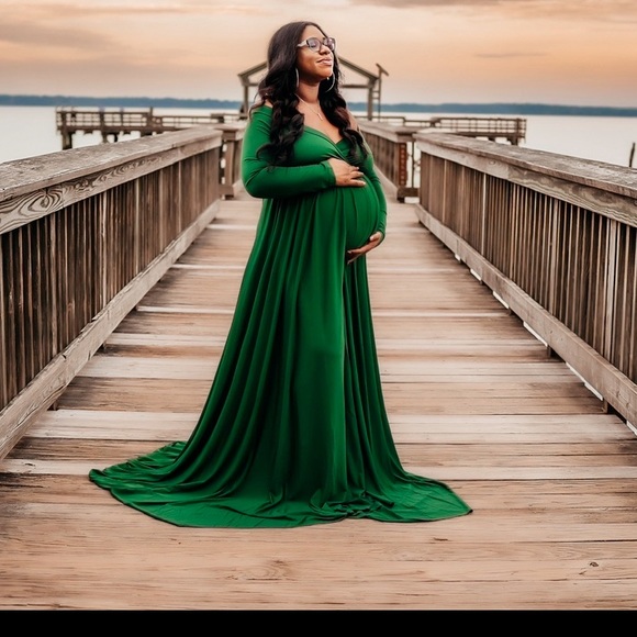 Green Maternity Off Shoulder Gown for Baby Shower or Photo Shoot - Picture 2 of 8